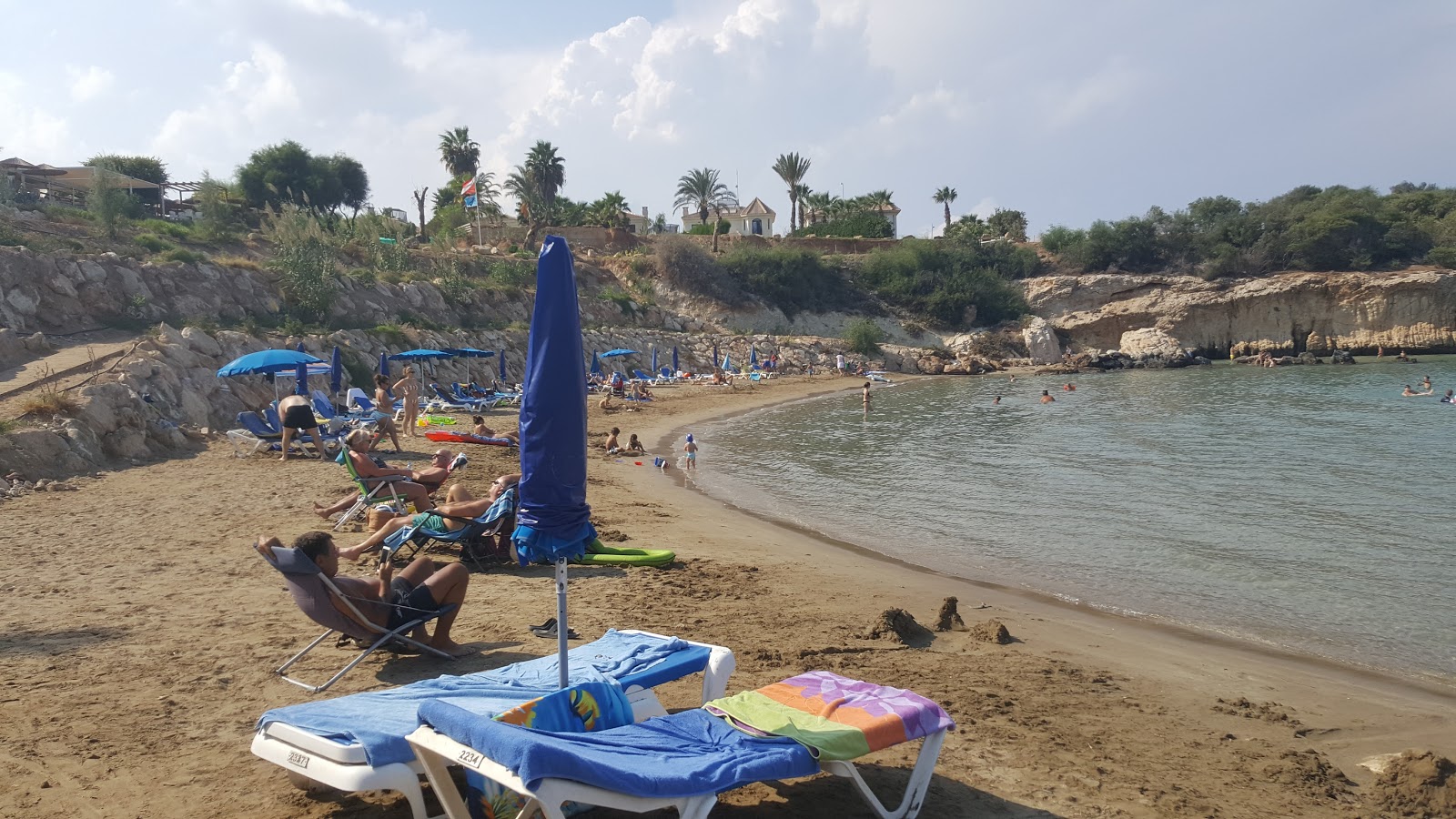 Foto di Malama beach e l'insediamento