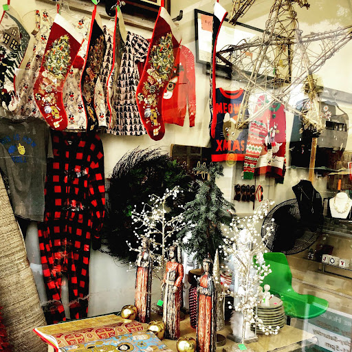 Thrift Store «St. Matthew’s Thrift Shop», reviews and photos, 2812 Main St, Santa Monica, CA 90405, USA