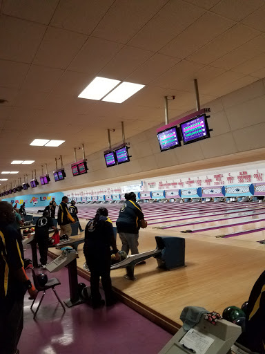 Bowling Alley «Parkland Bowl», reviews and photos, 5700 Silver Hill Rd, District Heights, MD 20747, USA