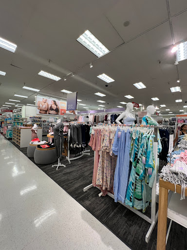 Department Store «Target», reviews and photos, 2485 El Camino Real, Redwood City, CA 94063, USA