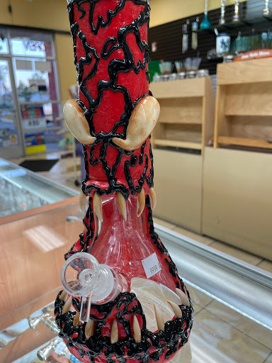 Tobacco Shop «Kratom shop - S K Smoke Shop», reviews and photos, 6300 W Charleston Blvd, Las Vegas, NV 89146, USA