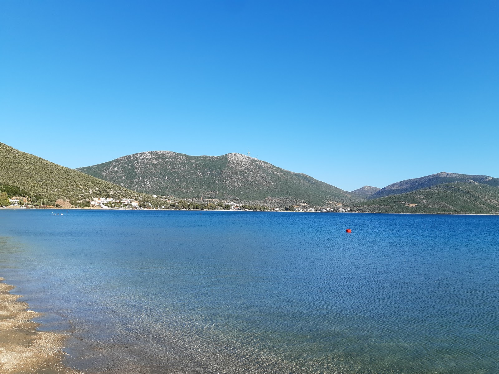Foto af Agios Dimitrios beach beliggende i naturområde