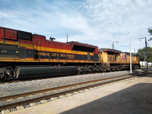 Servicios ferroviarios Santiago de Querétaro