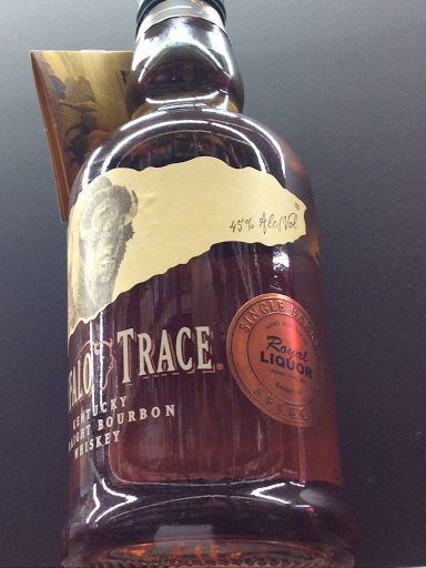 Liquor Store «Royal Liquor», reviews and photos, 808 Center Rd #3, Flint, MI 48506, USA