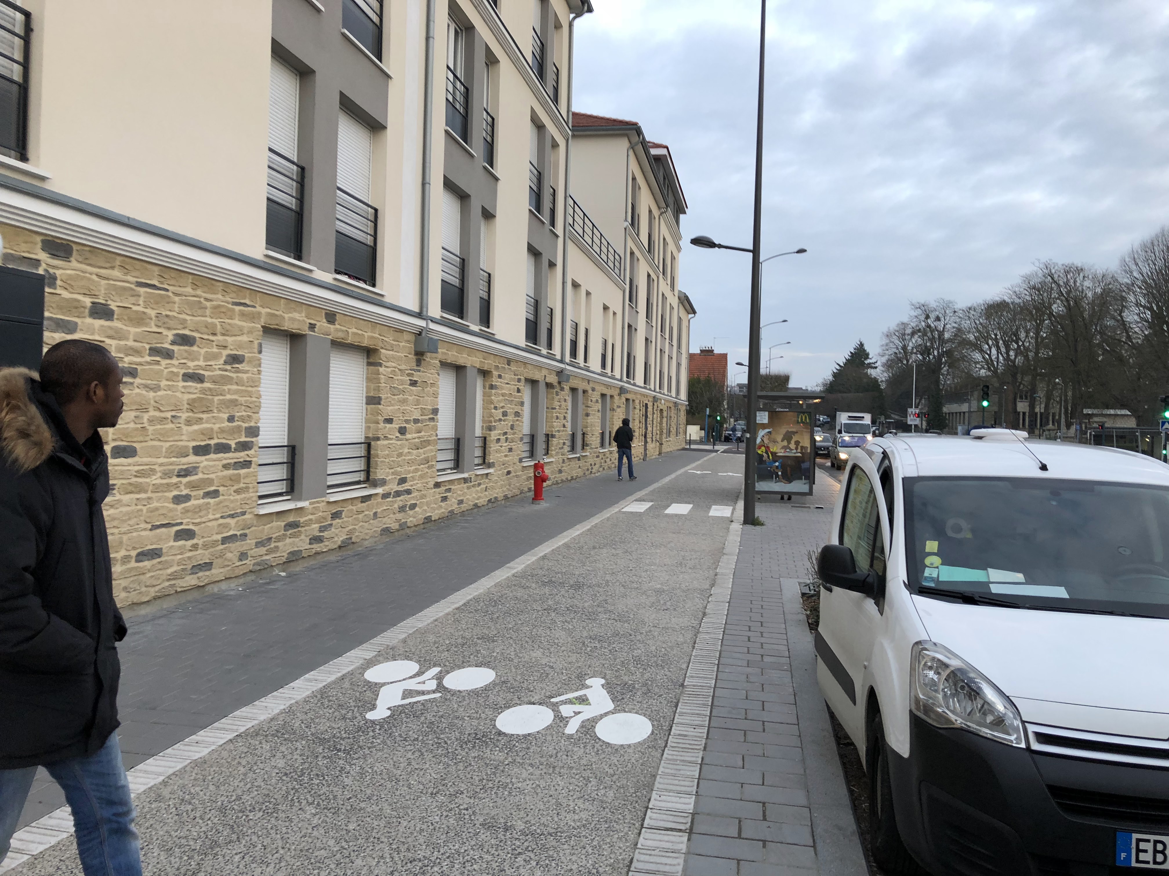 Photo n° 4 de l'avis de Khelfoui.a fait le 26/03/2018 à 18:26