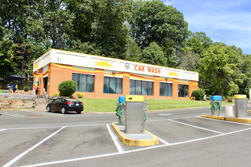 Sunny Days Car Wash en Green Brook Township