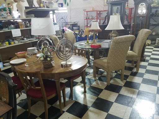 Thrift Store «Sun Rise Thrift Store», reviews and photos, 1880 S Havana St, Aurora, CO 80012, USA