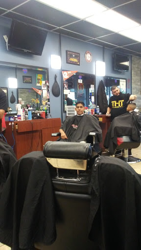Barber Shop «Home Team Barber Shop», reviews and photos, 29639 S Dixie Hwy, Homestead, FL 33033, USA