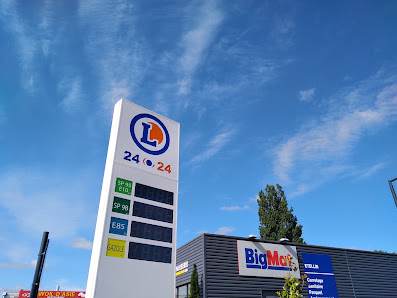 Station Service - 24/24 - 7j/7 Rue Rhin et Danube, 03700 Bellerive-sur-Allier, France