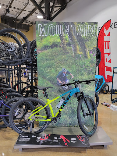 Bicycle Store «Bike Barn - Westchase», reviews and photos, 11105 Westheimer Rd, Houston, TX 77042, USA