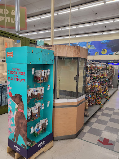 Pet Supply Store «Petco Animal Supplies», reviews and photos, 10464 Baltimore Ave, Beltsville, MD 20705, USA