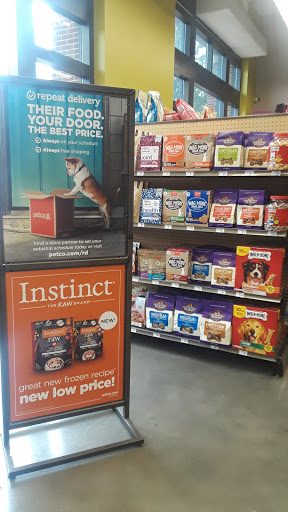 Pet Supply Store «Unleashed by Petco», reviews and photos, 1855 Wisconsin Ave NW a, Washington, DC 20007, USA