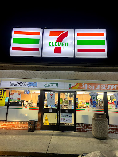 Convenience Store «7-Eleven», reviews and photos, 501 Church Ln, Yeadon, PA 19050, USA