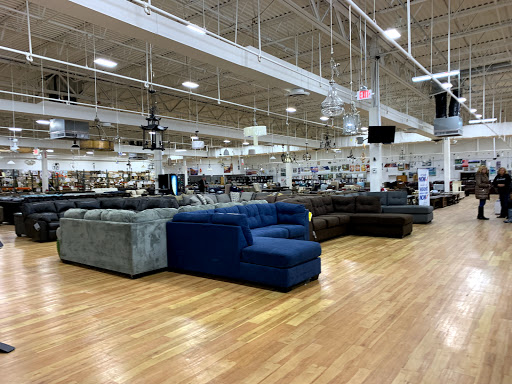 Furniture Store «Bargains and Buyouts», reviews and photos, 5150 Glencrossing Way, Cincinnati, OH 45238, USA
