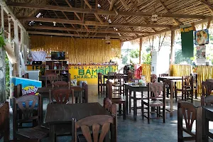 Restaurante El Bambú image