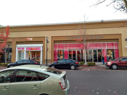 Shopping Mall «The Streets of Tanasbourne», reviews and photos, 19350 NW Emma Way, Hillsboro, OR 97124, USA