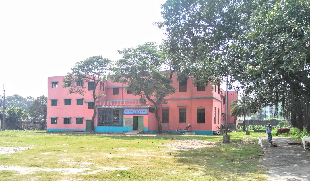 Kamarhati Sagor Dutt Free High School