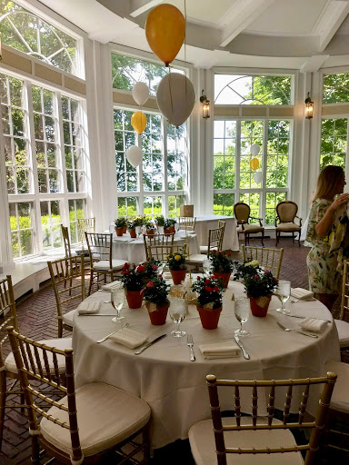 Florist «Carrolls Florist of Beverly», reviews and photos, 385 Cabot St, Beverly, MA 01915, USA