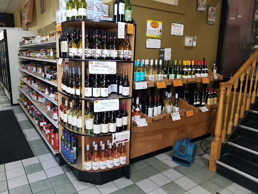 Grocery Store «Micucci Grocery Store», reviews and photos, 45 India St, Portland, ME 04101, USA