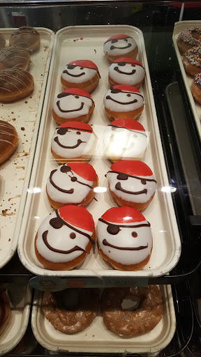 Bakery «Krispy Kreme Doughnuts», reviews and photos, 8517 NE Andresen Rd, Vancouver, WA 98665, USA