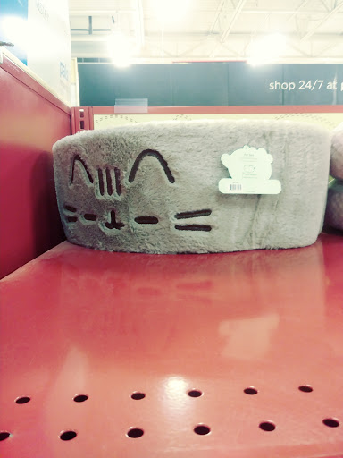 Pet Supply Store «Petco Animal Supplies», reviews and photos, 416 Eisenhower Dr, Hanover, PA 17331, USA