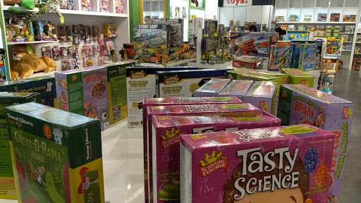 Game Store «Go! Calendars Games & Toys», reviews and photos, 888 SW 5th Ave, Portland, OR 97204, USA