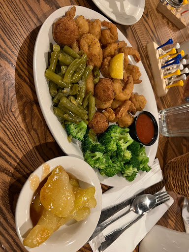 American Restaurant «Cracker Barrel Old Country Store», reviews and photos, 1511 Riverboat Center Dr, Joliet, IL 60431, USA