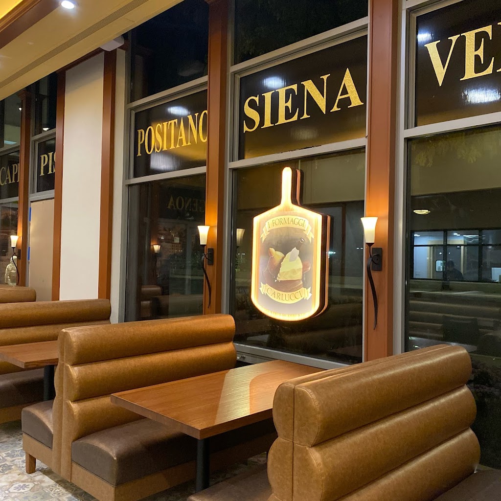 Carlucci Restaurant Chicago 60601