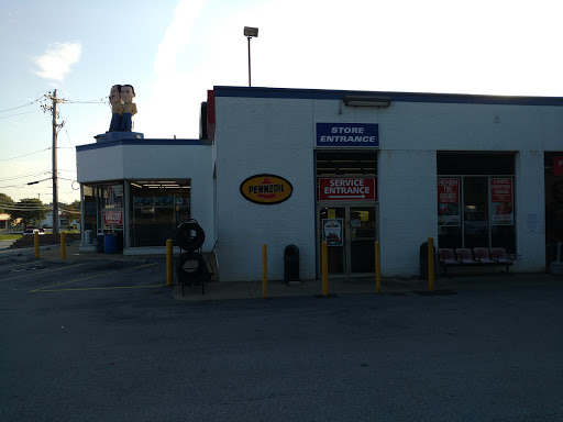Auto Parts Store «Pep Boys Auto Parts & Service», reviews and photos, 711 E Gay St, West Chester, PA 19380, USA