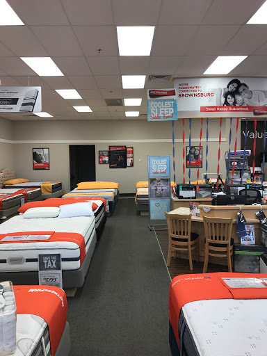 Mattress Store «Mattress Firm Brownsburg», reviews and photos, 211 W Northfield Dr, Brownsburg, IN 46112, USA