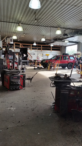 Tire Shop «Creamery Tire», reviews and photos, 4123 Creamery Rd, Creamery, PA 19430, USA