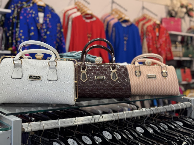 Център, ул. „Петко Събев 6, 4300 Карлово