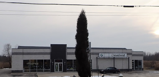 BMW Motorcycle Dealer «BMW Motorcycles of Cleveland», reviews and photos, 7315 N Aurora Rd, Aurora, OH 44202, USA