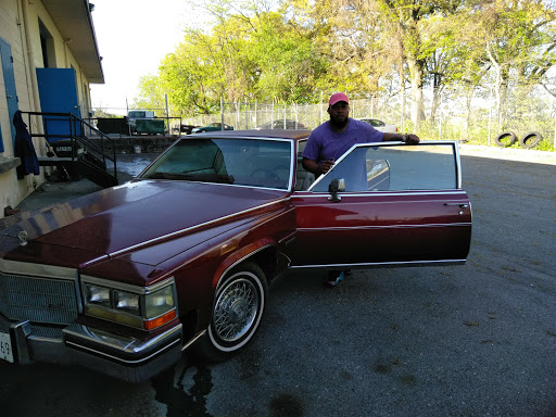 Auto Body Shop «Maaco Collision Repair & Auto Painting», reviews and photos, 701 E Gude Dr, Rockville, MD 20850, USA