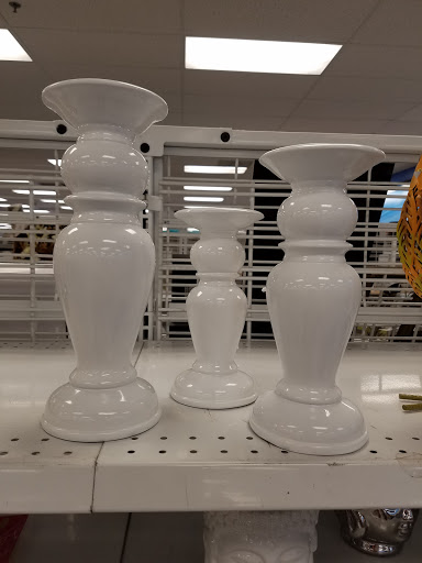 Clothing Store «Ross Dress for Less», reviews and photos, 1609 Caldwell Blvd, Nampa, ID 83651, USA