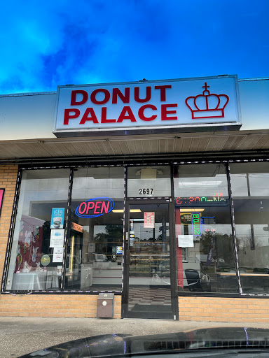 Donut Shop «Donut Palace», reviews and photos, 2697 Recker Hwy, Winter Haven, FL 33880, USA