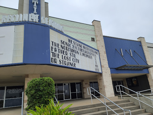 Movie Theater «Galveston Island Premiere Cinema 11», reviews and photos, 8902 Seawall Blvd, Galveston, TX 77554, USA