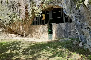 Cave Hornos de la Peña image
