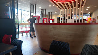 Atmosphère du Restaurant KFC Montesson - n°13