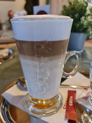Lévai Caffe& Eis - Kávézó