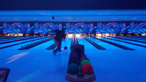 Bowling Alley «Parkside Lanes», reviews and photos, 34W185 Montgomery Rd, Aurora, IL 60504, USA