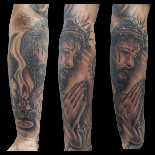 Explore flowers for tattoo ideas, creative tattoo ideas in Fort Worth, available at Fort Worth Tattoo Shop