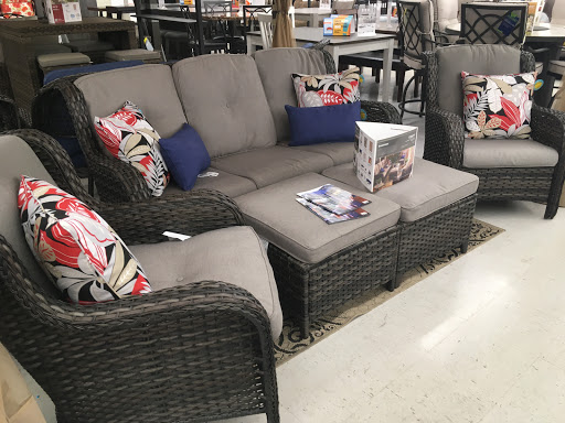 Discount Store «Big Lots», reviews and photos, 7565 W Hillsborough Ave, Tampa, FL 33615, USA