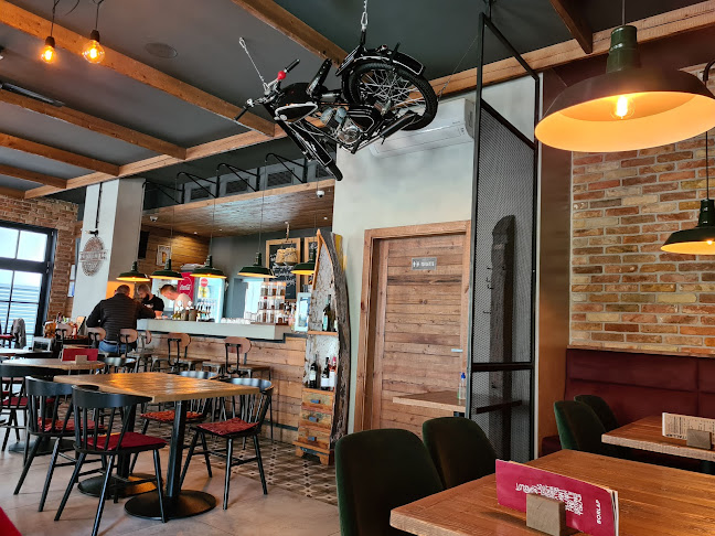 Hozzászólások és értékelések az Brick Bistro-ról