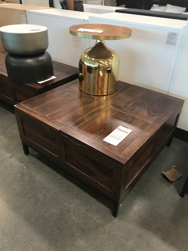 Furniture Store «Crate and Barrel Furniture Clearance Center», reviews and photos, 1705 N Chrisman Rd, Tracy, CA 95304, USA