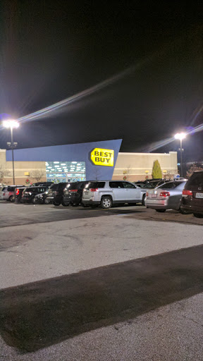 Electronics Store «Best Buy», reviews and photos, 717 Gravois Rd, Fenton, MO 63026, USA