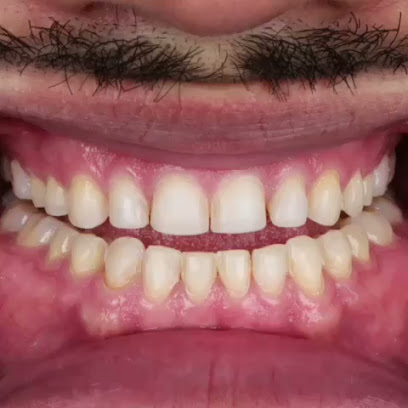 Alejandra Posso Odontologa tulua-ortodoncista tulua-endodoncista tulua-periodoncista tulua-dentista cosmetico tulua