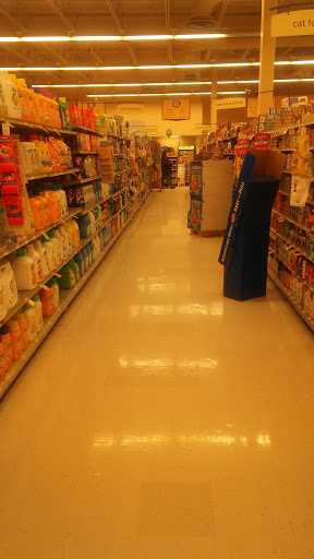 Grocery Store «Hannaford Supermarket», reviews and photos, 77 Western Ave, Hampden, ME 04444, USA