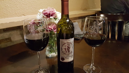 Sloan & Williams Winery - Grapevine
