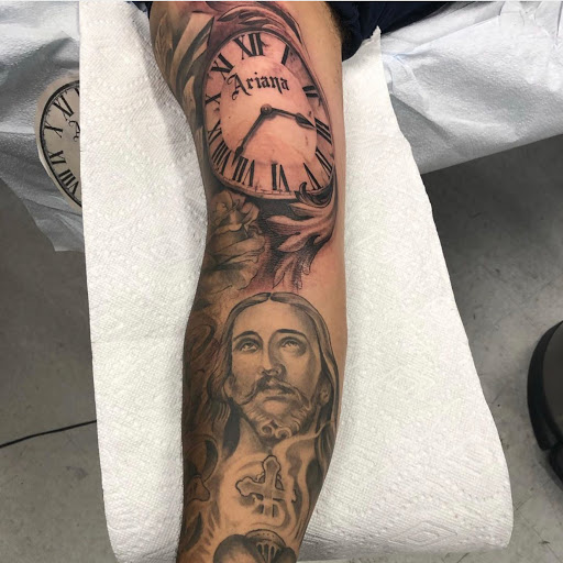 True Visions Tattoo, 15967 Yarnell St, Sylmar, CA 91342, USA, 